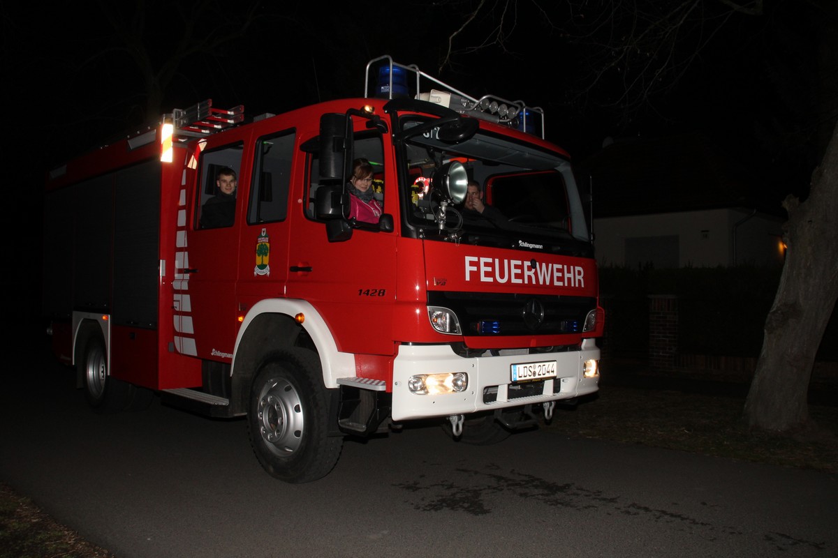 n_2015_03_28_Feuerwehrfruehlingsfest_6969.jpg