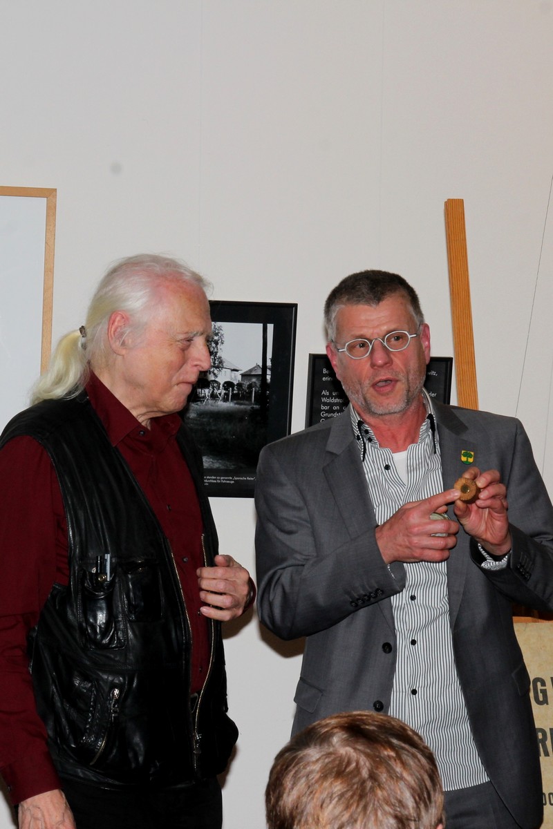 n_2016_02_12_Ausstellung_Grenzgaenge_637ai.jpg