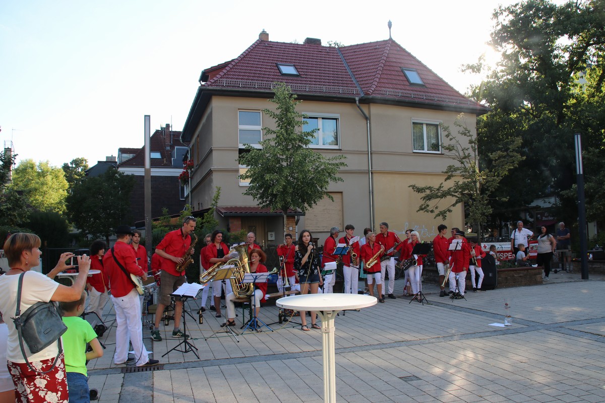 n_2018_07_03_Eichwalde_Sommerkonzert_103a.jpg